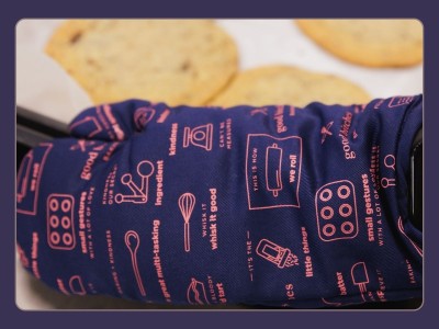 GBB oven gloves image