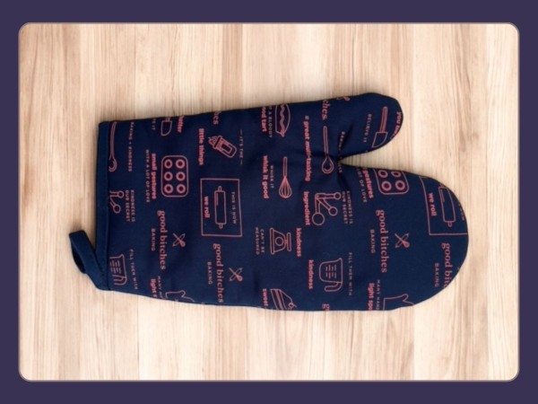 Oven gloves 4x3 2 image